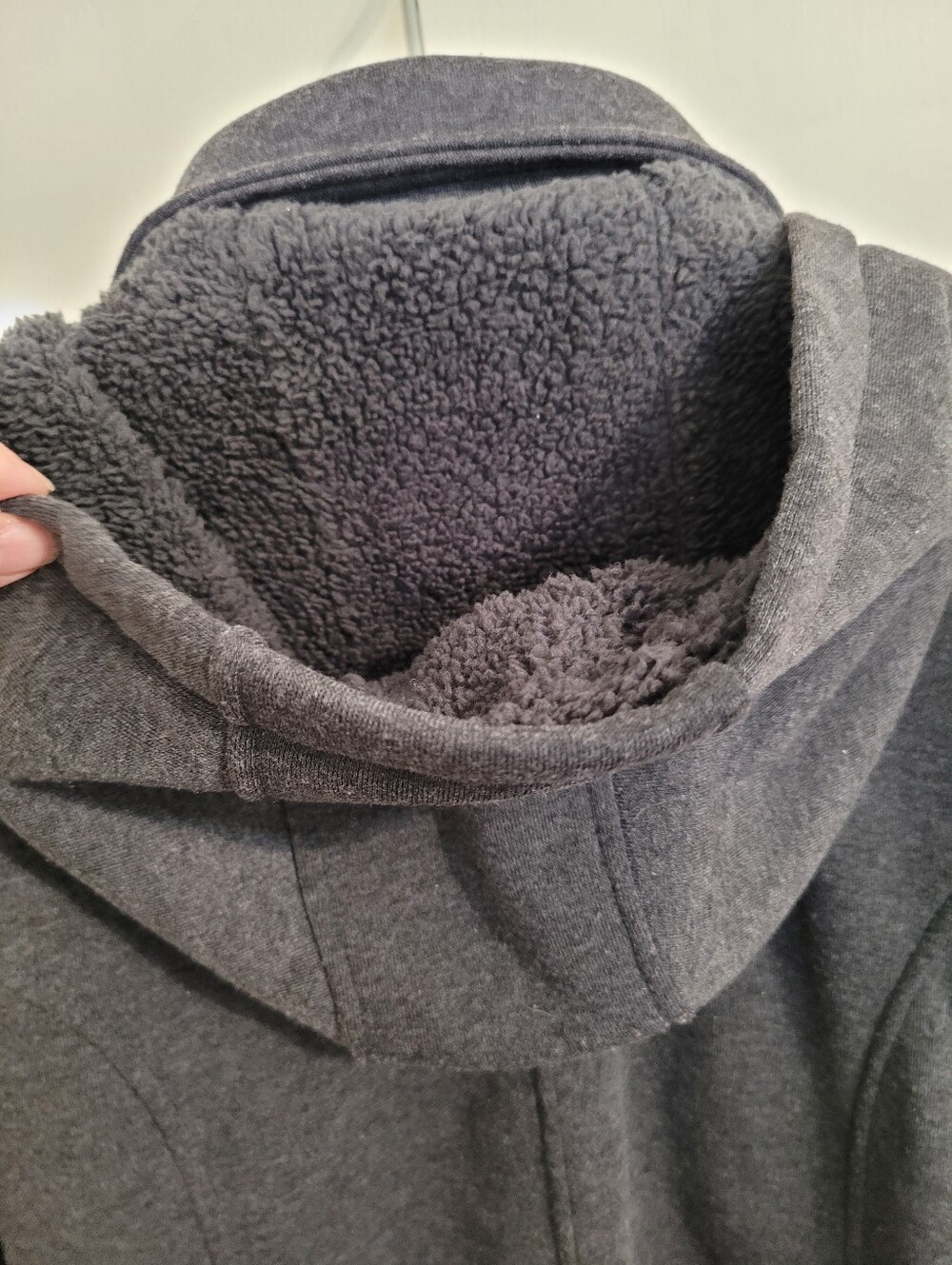 YMI Double-Breasted Jersey Knit Pea Coat, Hooded & Belted - Sz L, Gray, GUC - Picture 5 of 11